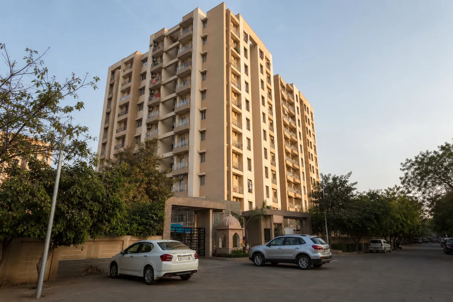 West-facing tower in Sargasan, Gandhinagar